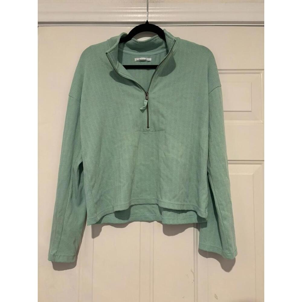 Women's sz L O'Neill ribbed shirt in moss green #669‎